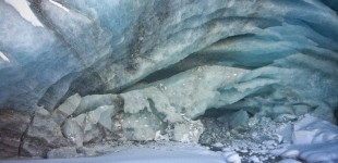 Grotte du Glacier de Zinal